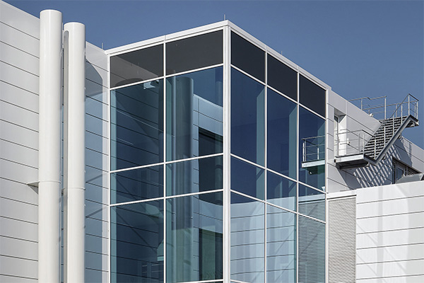 Alufenster, im Industriebau
